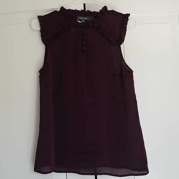 Modcloth Sleevless Blouse - Picture 3 of 9